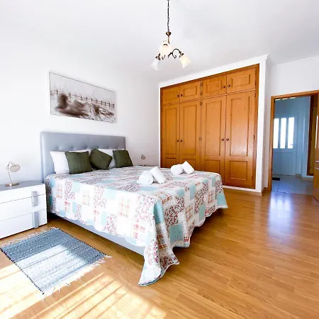 Casa Elena Holiday home *